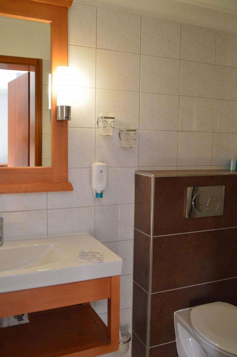 Hotel Silberfelsen Menzenschwand-Hinterdorf Exteriör bild